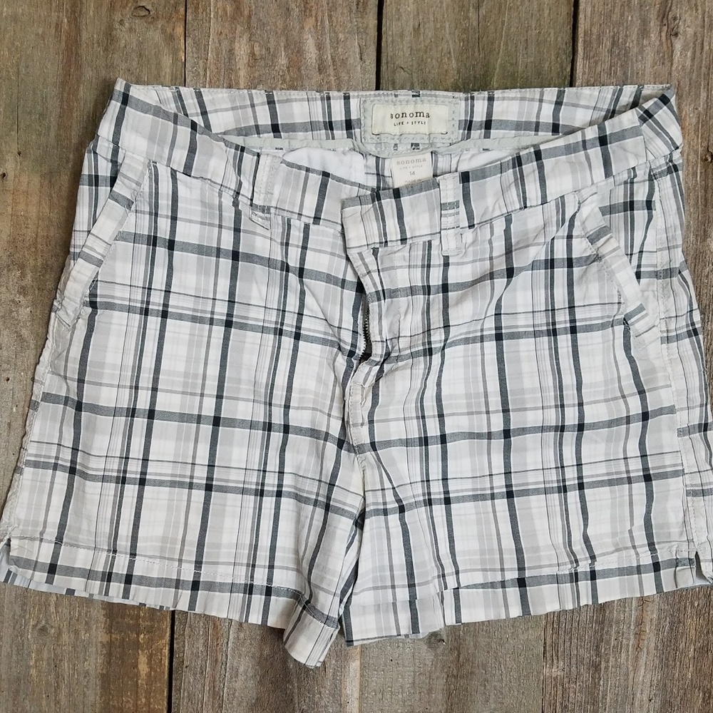 Sonoma Plaid Shorts Size 14